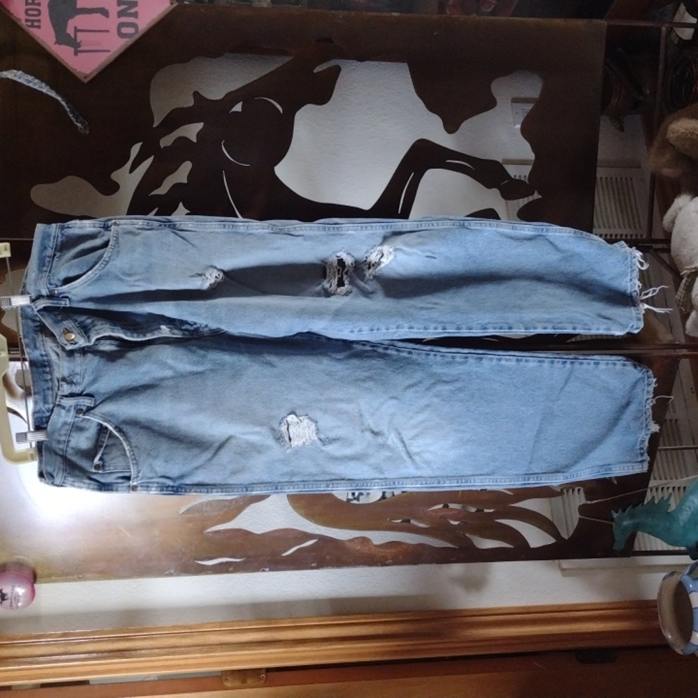 Distressed Men's Wrangler Relaxed Fit Jeans Sz 38x30
